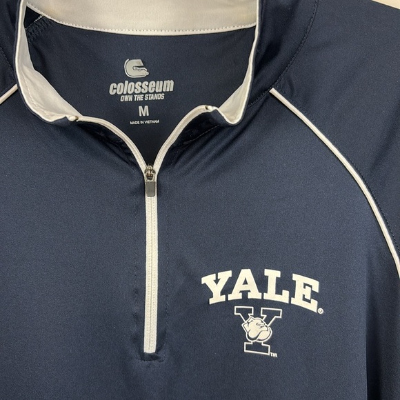 Colosseum brand Yale 3/4 zip long sleeve men’s shirt. Size medium - Picture 2 of 4